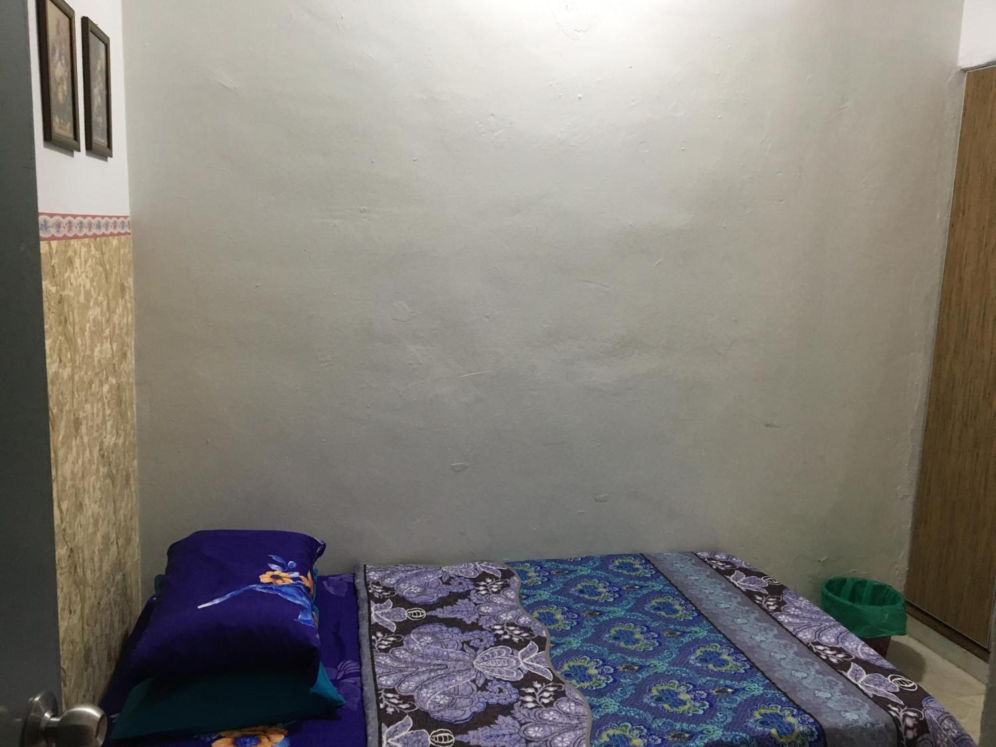 Rb Double Storey Bandar Tasik Selatan Homestay Куала Лумпур Екстериор снимка